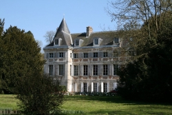 Champagne METEYER Pre & Fils - Castle in Dormans